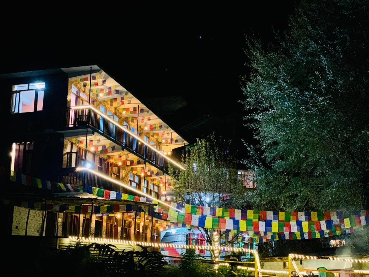 Hostel 360 Degree Manāli Esterno foto