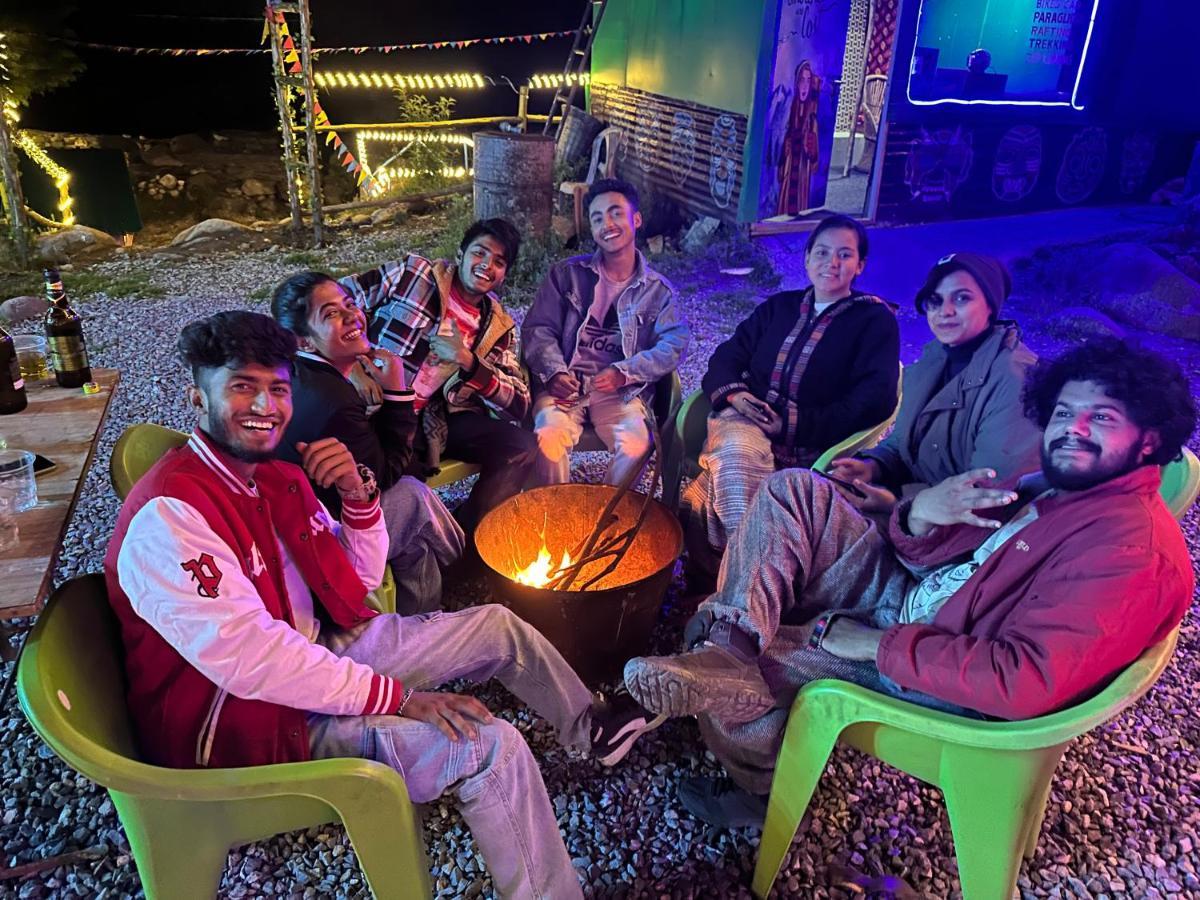 Hostel 360 Degree Manāli Esterno foto