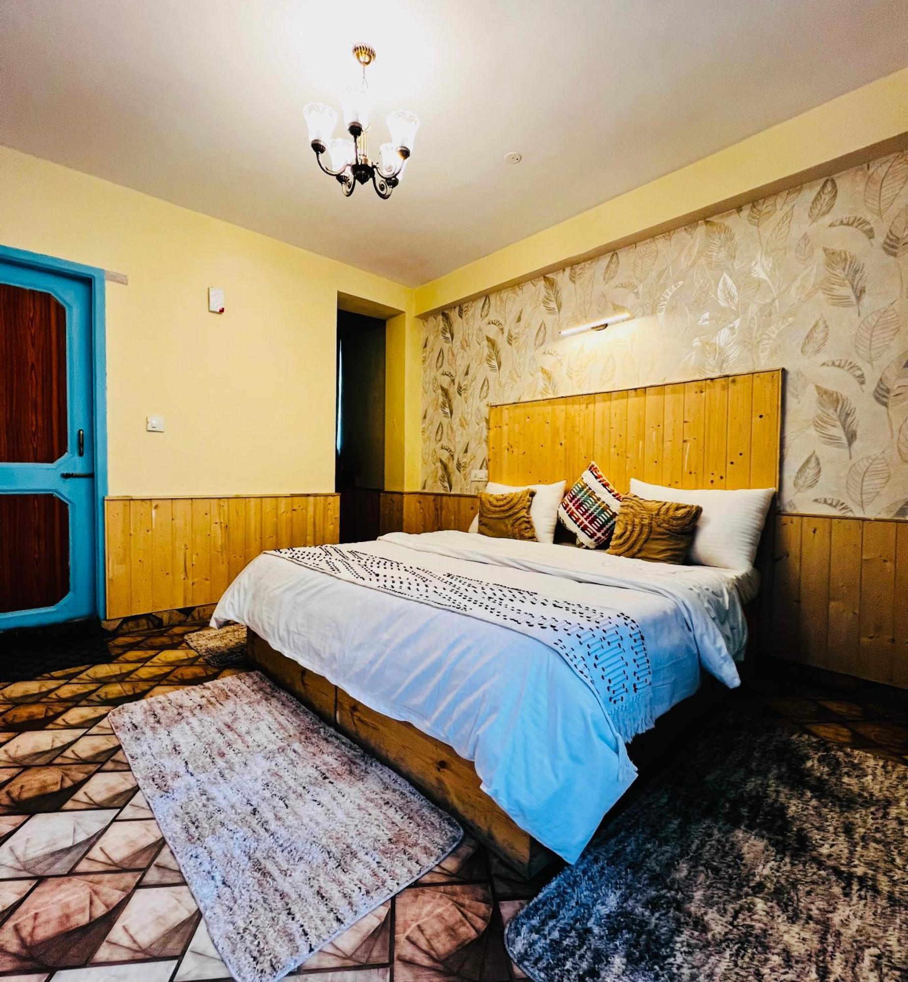 Hostel 360 Degree Manāli Esterno foto